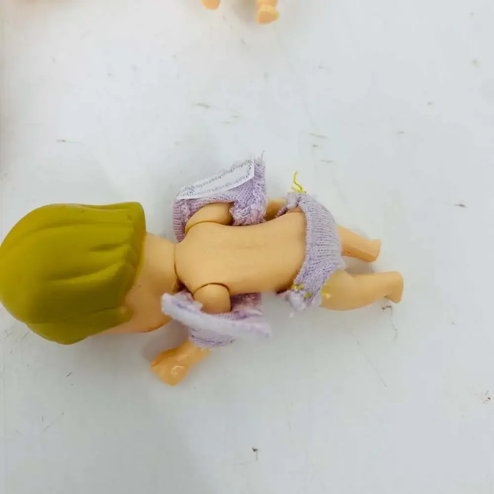 Vintage 2004 MGA Entertainment 5sies Quint Dolls Lot of 5 Collectible Toys